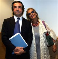 Riccardo Muti con la moglie Cristina Mazzavillani, direttrice del Festival di Ravenna (Ansa). 