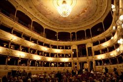 Il Teatro della Pergola a Firenze.