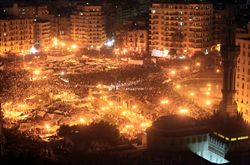 Piazza Tahrir, Il Cairo, durante le proteste antigovernative del 2011. (Ansa)