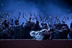 Una scena di "Falstaff" andato in scena alla Scala (Rudy Amisano / Teatro alla Scala).