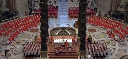 Un momento della messa Pro Eligendo Pontifice in San Pietro