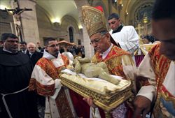 Sua Beatitudine monsignor Fouad Twal, patriarca latino di Gerusalemme (Reuters).