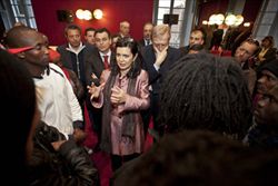 Una delegazione di 25 rifugiati incontra il Presidente della Camera, Laura Boldrini (Paolo Siccardi / Sync).)