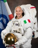 Luca Parmitano, siciliano, maggiore pilota dell’Aeronautica, 36 anni (Esa).