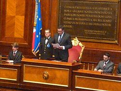 Giovanni Ricci pronuncia il suo discorso in Senato